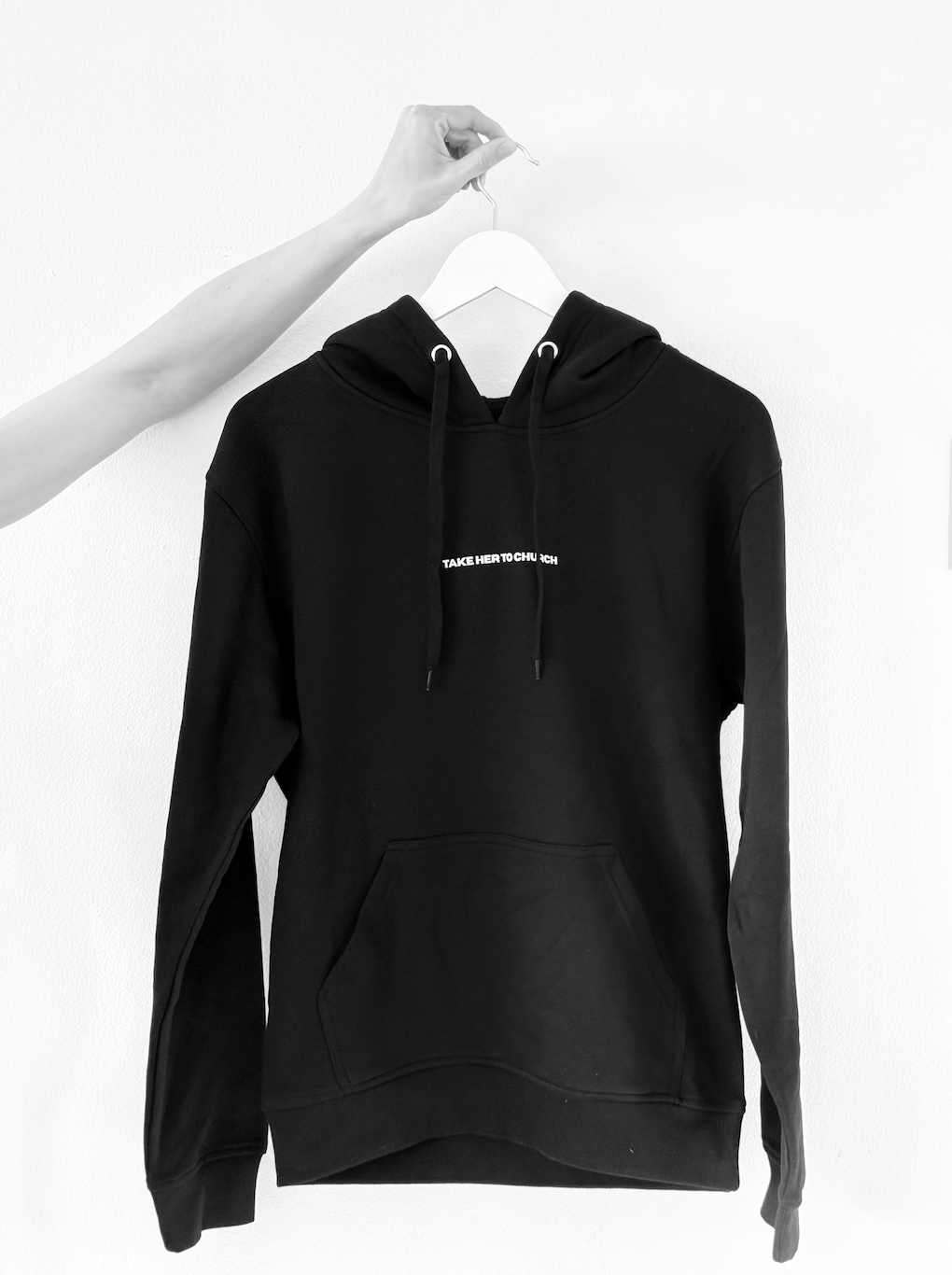 "MOM, I'M GOIN' OUT!" HOODIE